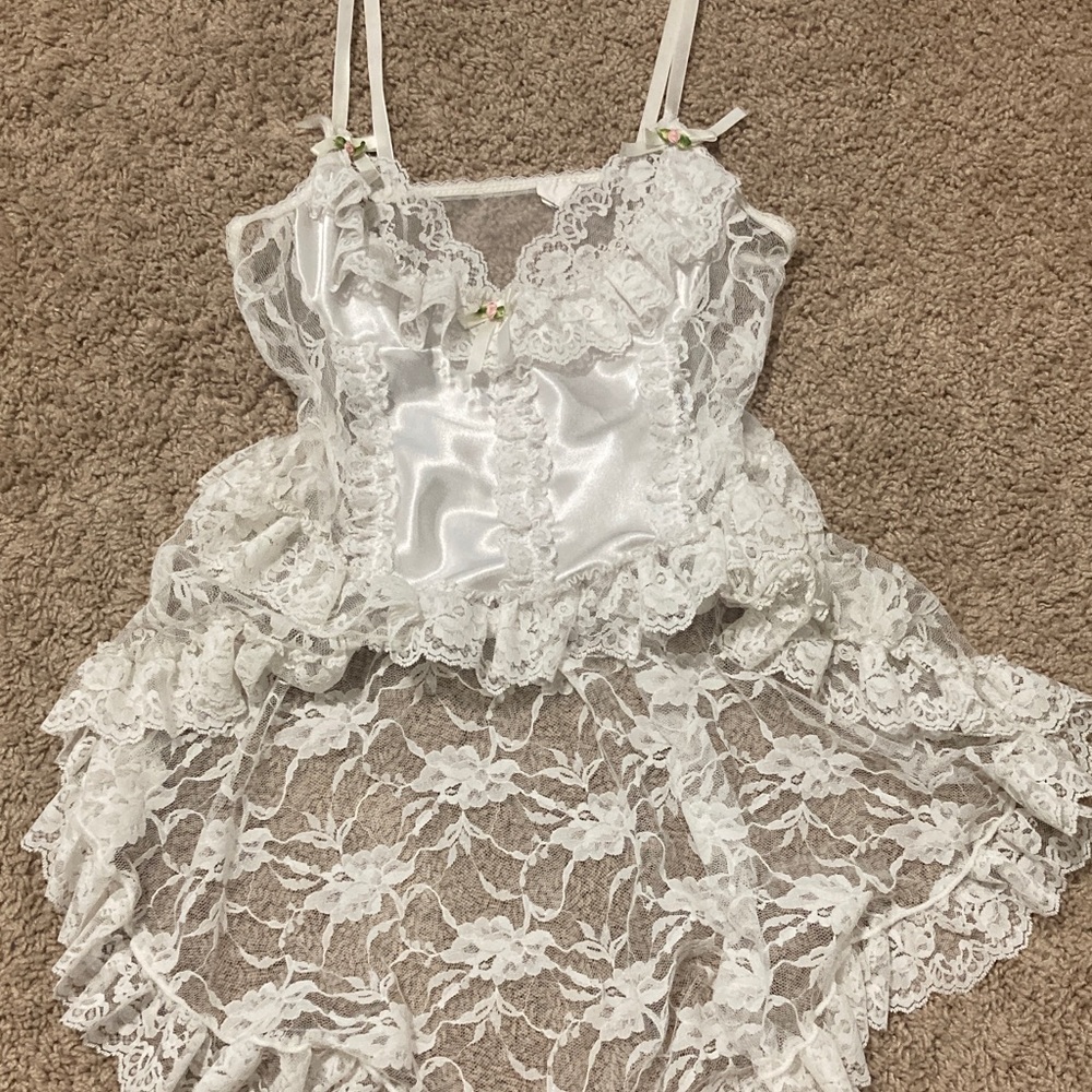 White Lace lingerie top